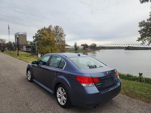 2013 Subaru Legacy Limited