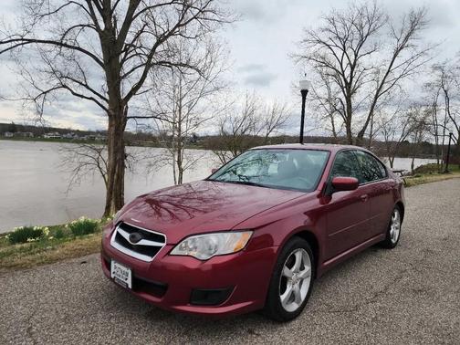 2009 Subaru Legacy Base