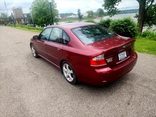 2009 Subaru Legacy Base