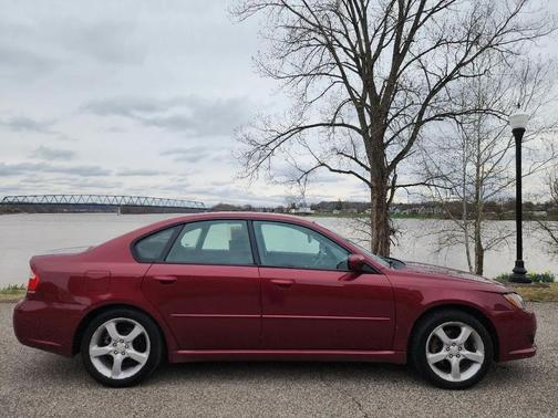 2009 Subaru Legacy Base