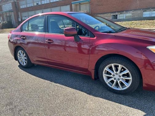 2014 Subaru Impreza 2.0i Premium