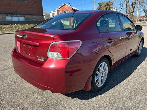 2014 Subaru Impreza 2.0i Premium