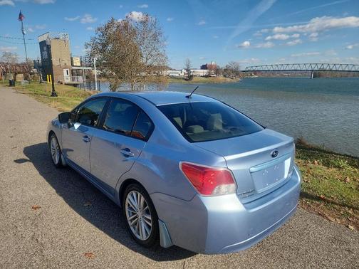 2012 Subaru Impreza 2.0i Premium