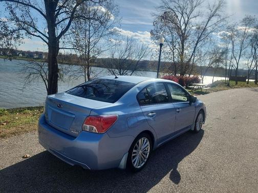2012 Subaru Impreza 2.0i Premium