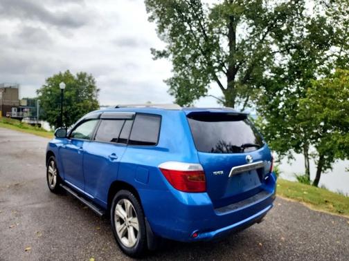 2008 Toyota Highlander Sport