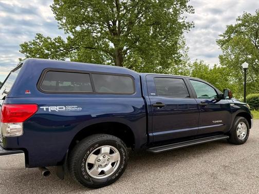 blue 2008 Toyota Tundra SR5 CrewMax