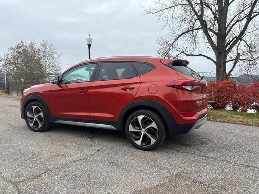 2017 Hyundai TUCSON Sport