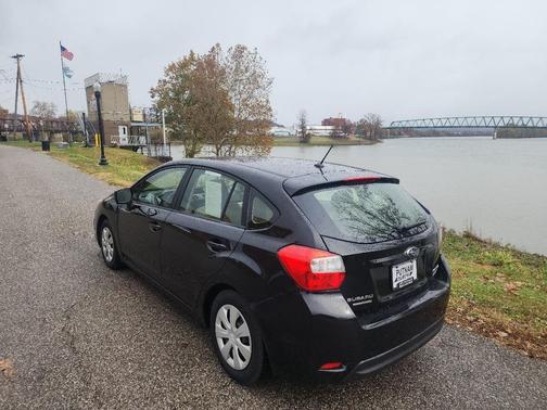 2013 Subaru Impreza 2.0i