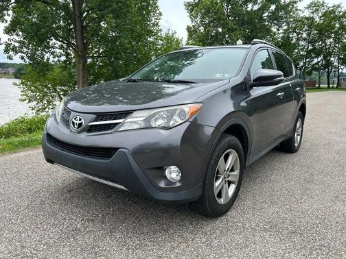 Magnetic Gray Metallic 2015 Toyota RAV4 XLE
