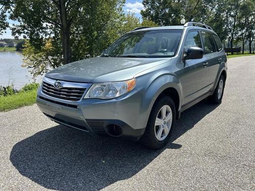 Jasmine Green Metallic 2014 Subaru Forester 2.5i Premium