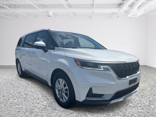 2022 Kia Carnival LXS