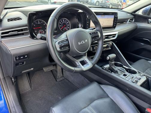 2022 Kia K5 EX Auto FWD