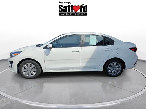 White 2022 Kia Rio S