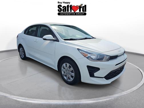 White 2022 Kia Rio S