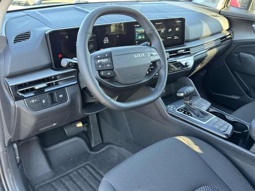 2026 Kia Sportage LX FWD