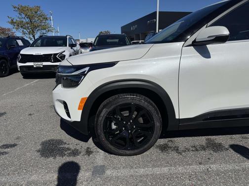 2025 Kia Seltos X-Line