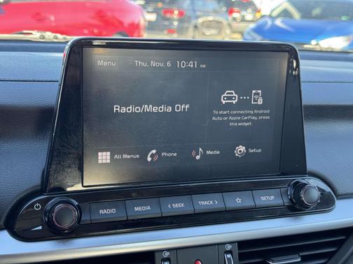 2023 Kia Forte LXS IVT