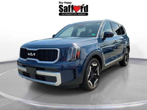Black 2024 Kia Telluride EX