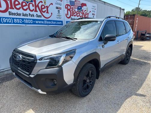 Ice Silver Metallic 2022 Subaru Forester Wilderness
