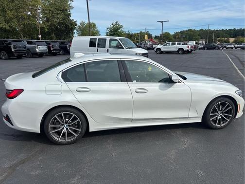 2021 BMW 330 xDrive