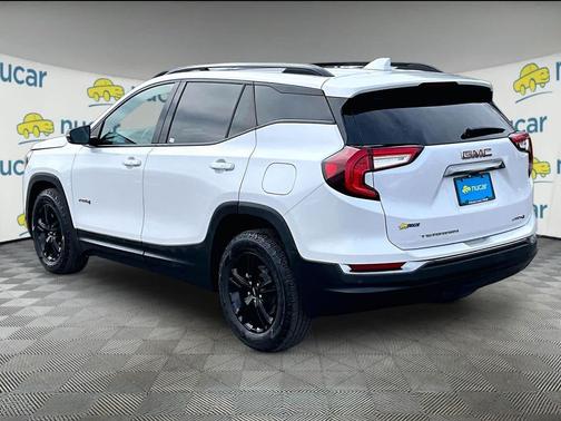 2022 GMC Terrain AWD AT4
