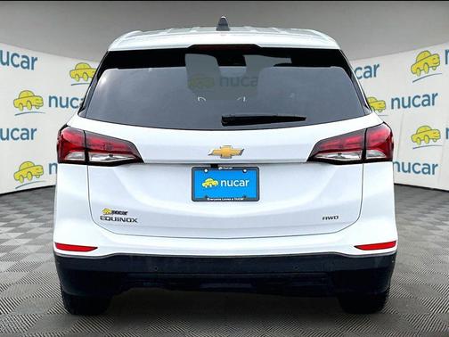 Summit White 2024 Chevrolet Equinox LS