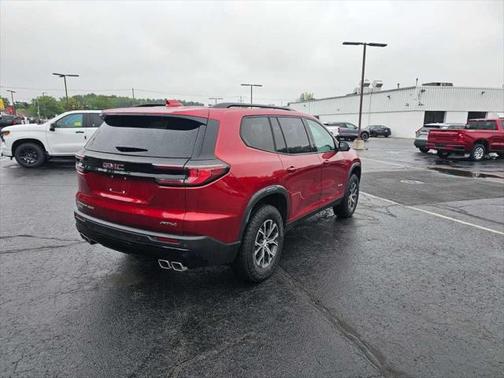 2024 GMC Acadia AWD AT4