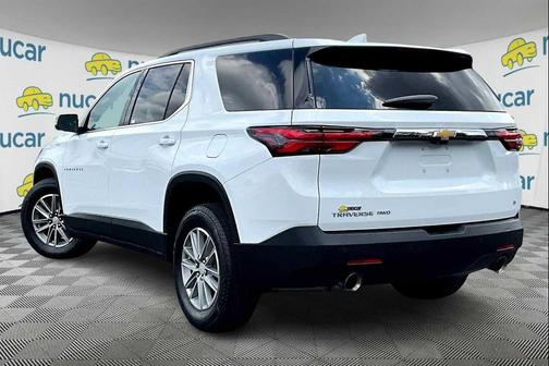 2022 Chevrolet Traverse LT Leather