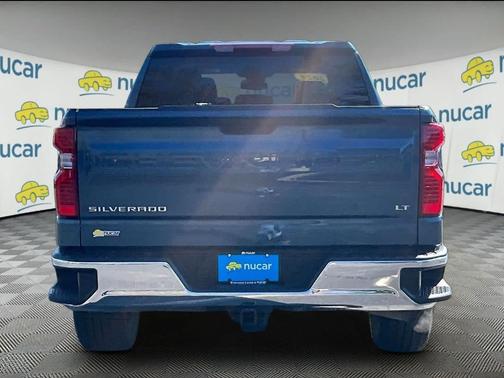 Lakeshore Blue Metallic 2024 Chevrolet Silverado 1500 LT