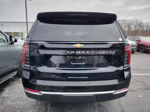 2025 Chevrolet Tahoe LS