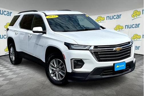 2022 Chevrolet Traverse LT Cloth