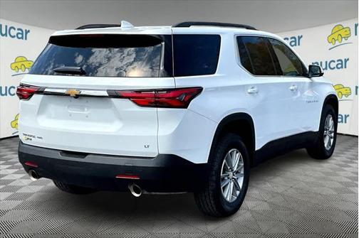 2022 Chevrolet Traverse LT Cloth