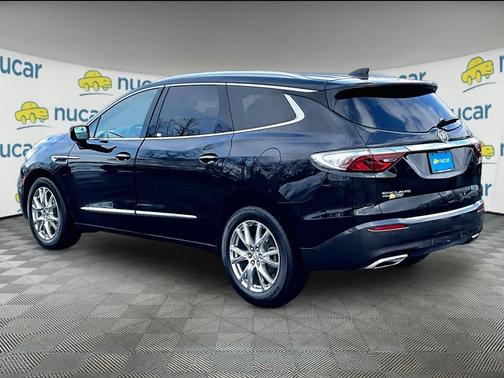2023 Buick Enclave Essence AWD