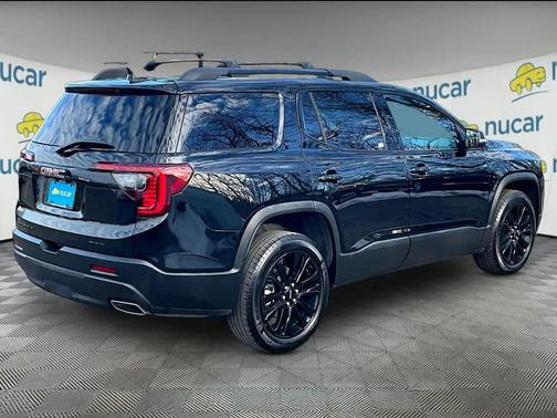 2023 GMC Acadia AWD SLT