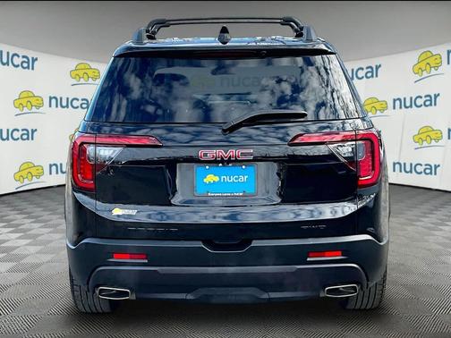 2023 GMC Acadia AWD SLT