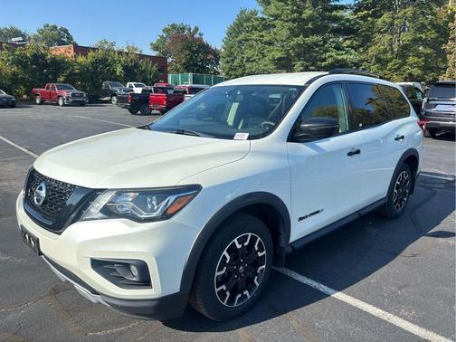 2020 Nissan Pathfinder SV 4WD
