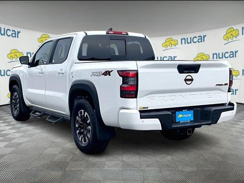 Glacier White 2024 Nissan Frontier PRO-4X