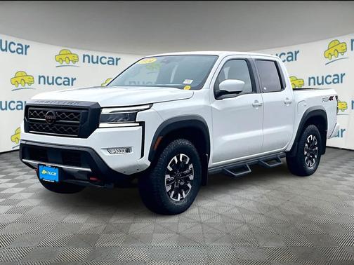 Glacier White 2024 Nissan Frontier PRO-4X