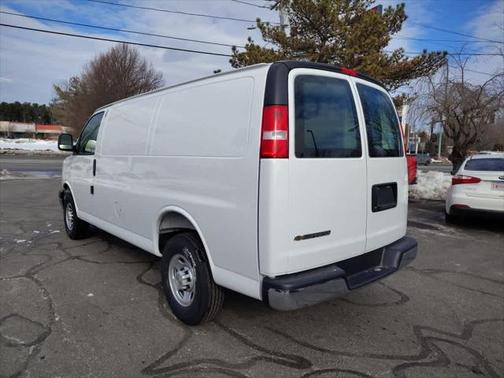 2025 Chevrolet Express 2500 RWD 2500 Regular Wheelbase WT
