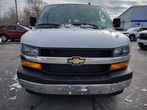 2025 Chevrolet Express 2500 RWD 2500 Regular Wheelbase WT