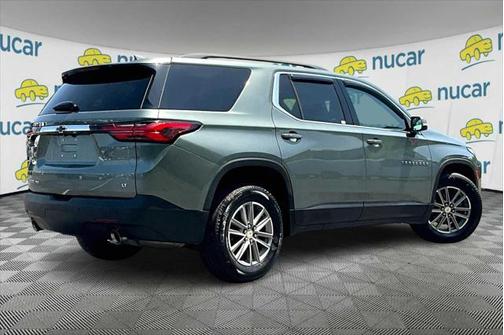 2022 Chevrolet Traverse LT Cloth