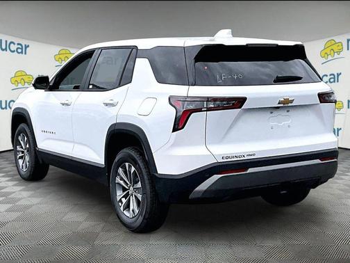 Summit White 2026 Chevrolet Equinox 1LT