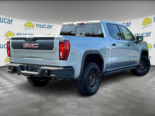 2023 GMC Sierra 1500 AT4X