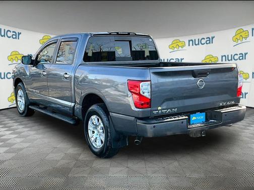2019 Nissan Titan SV