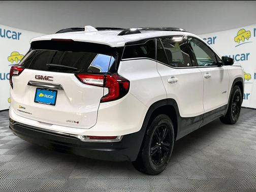 2022 GMC Terrain AWD AT4
