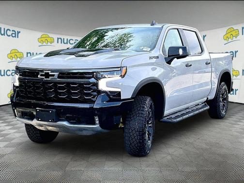 White Sands 2026 Chevrolet Silverado 1500 ZR2