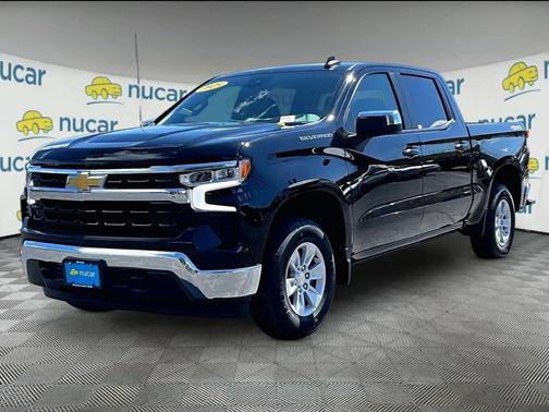 Black 2025 Chevrolet Silverado 1500 LT