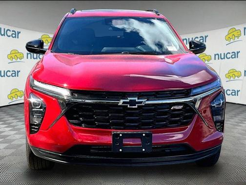 Apex Red 2026 Chevrolet Trax FWD 2RS