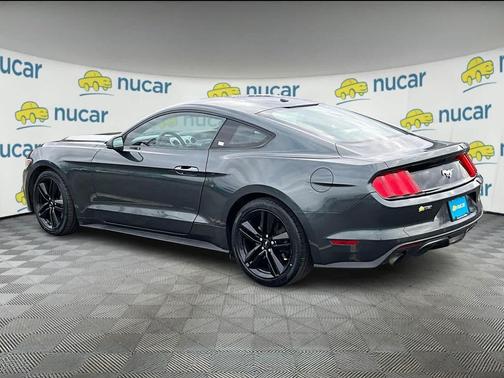 2015 Ford Mustang EcoBoost Premium