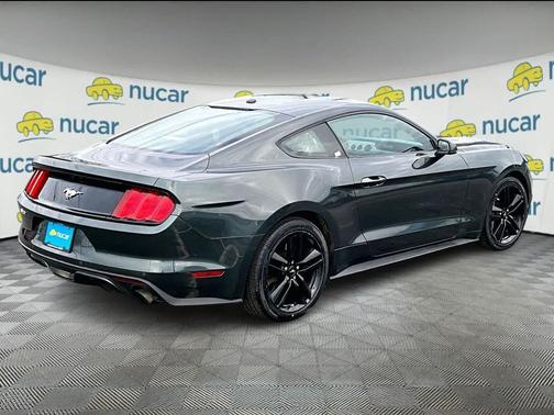 2015 Ford Mustang EcoBoost Premium